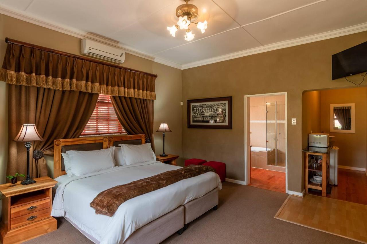 Mooiplaas Guesthouse Oudtshoorn Buitenkant foto